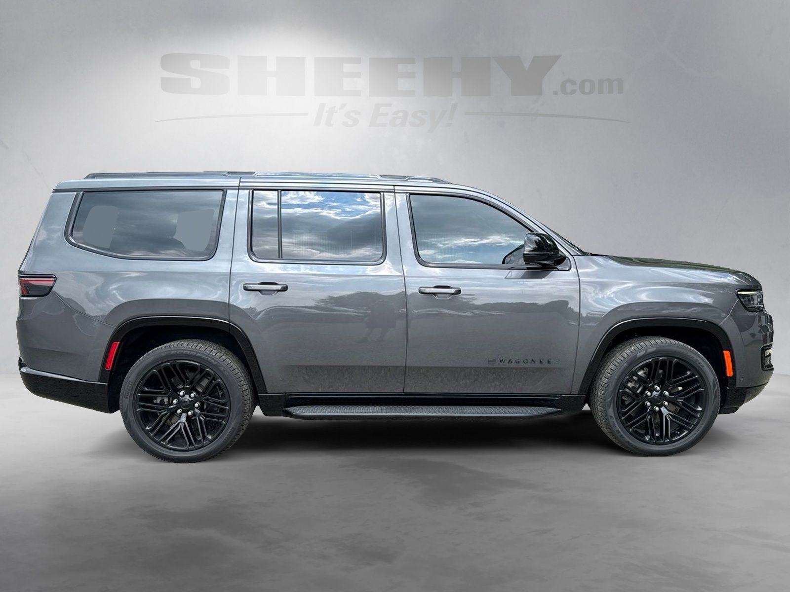 Used 2023 Metallic Jeep Series II image 9