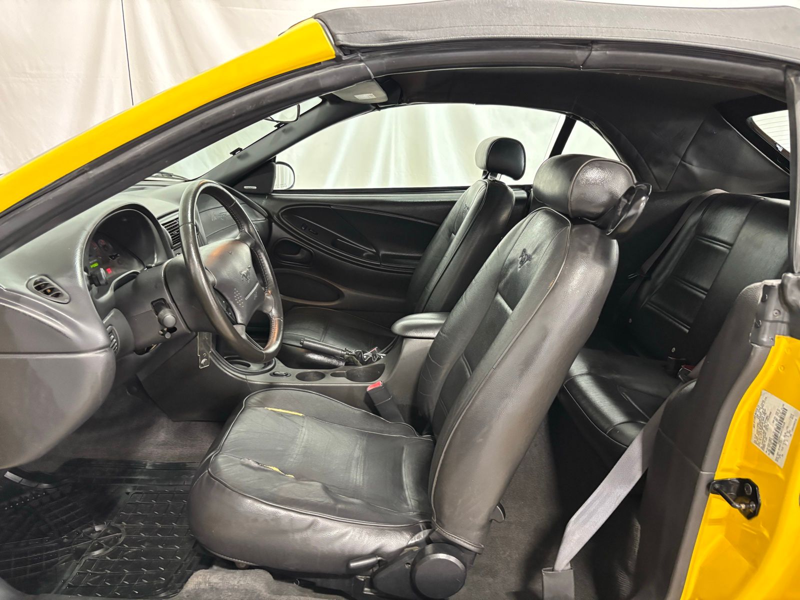 Used Car 2004 Ford Mustang  V6 For Sale Under $10,000 In Austin, Texas