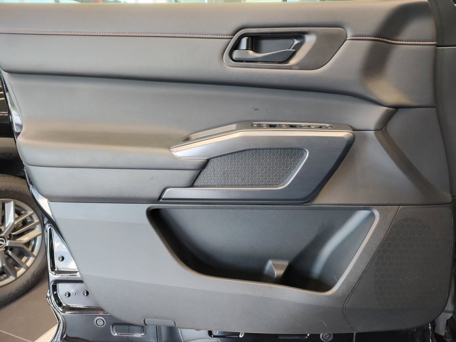 Used Car 2025 Nissan Pathfinder  Rock Creek For Sale Under $40,000 In San Antonio, Texas
