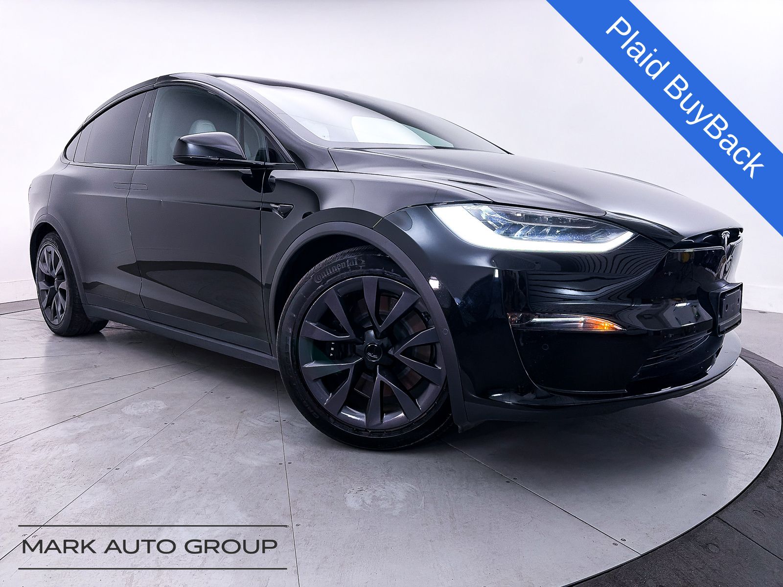 2022 Tesla Model X Plaid's photo