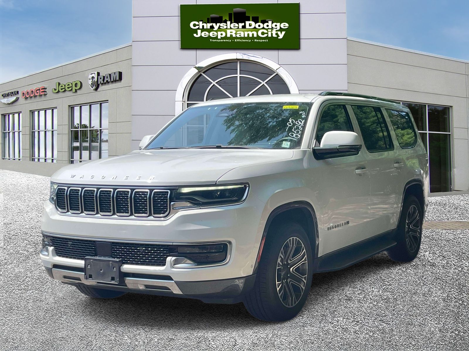 Bright White Clearcoat 2022 Jeep Wagoneer SUV / Crossover Four-Wheel Drive 8-Speed Automatic