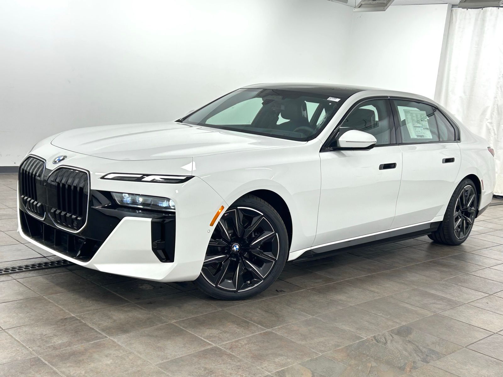 Alpine White 2026 BMW i7 xDrive60 Sedan All-Wheel Drive Automatic