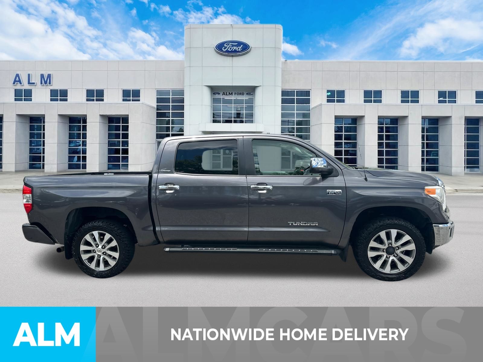Used 2017 Gray Toyota Limited image 4
