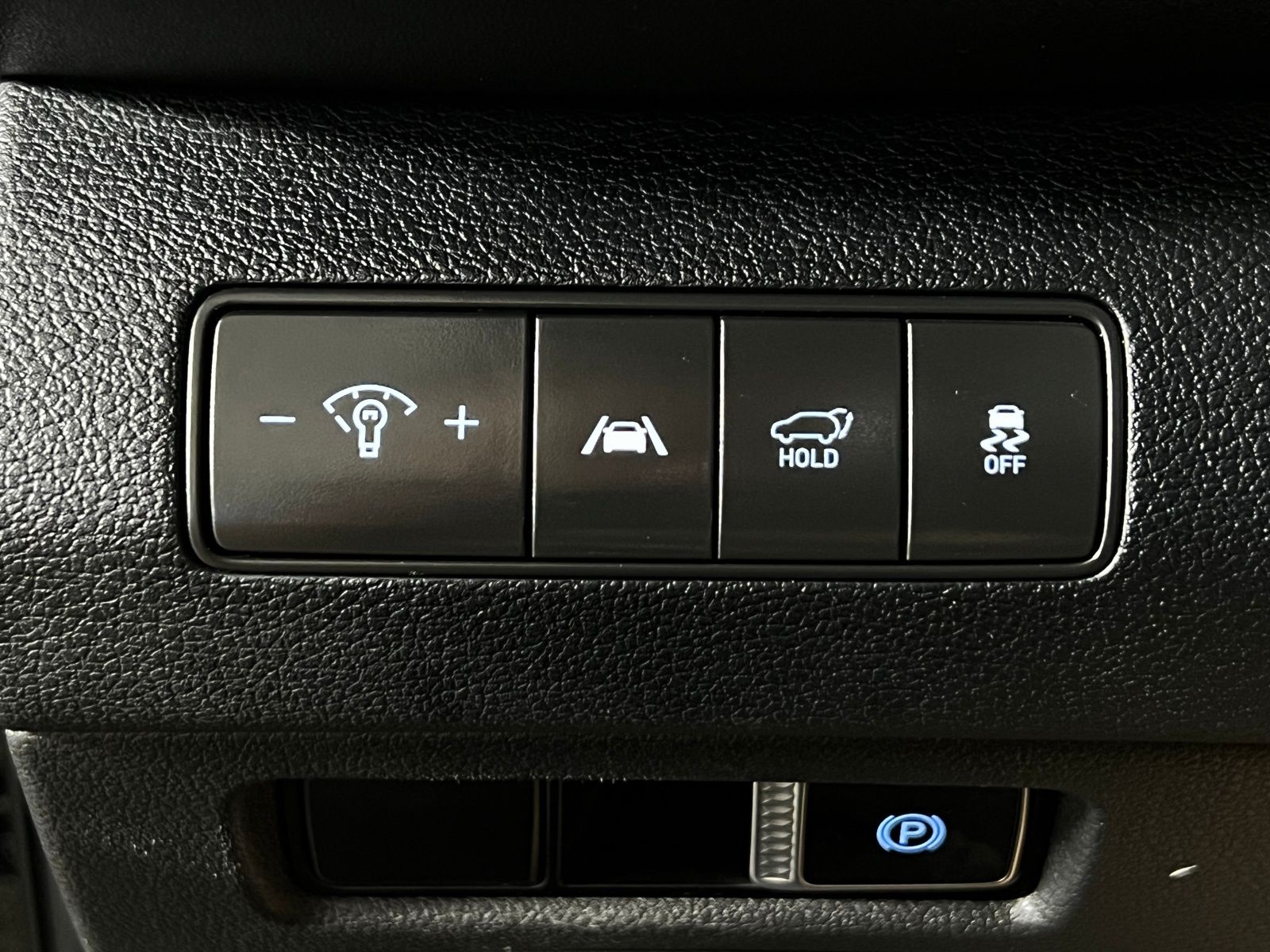 Thumbnail: 2022 Hyundai Santa Fe - 22