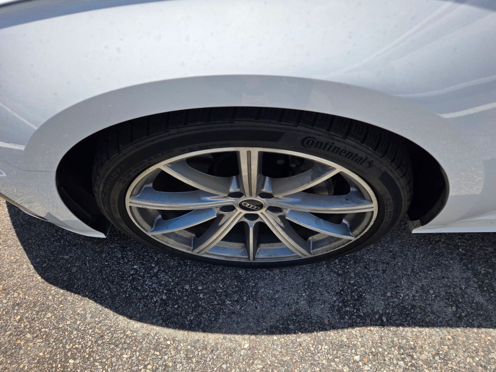 Used 2025 White Audi  image 3