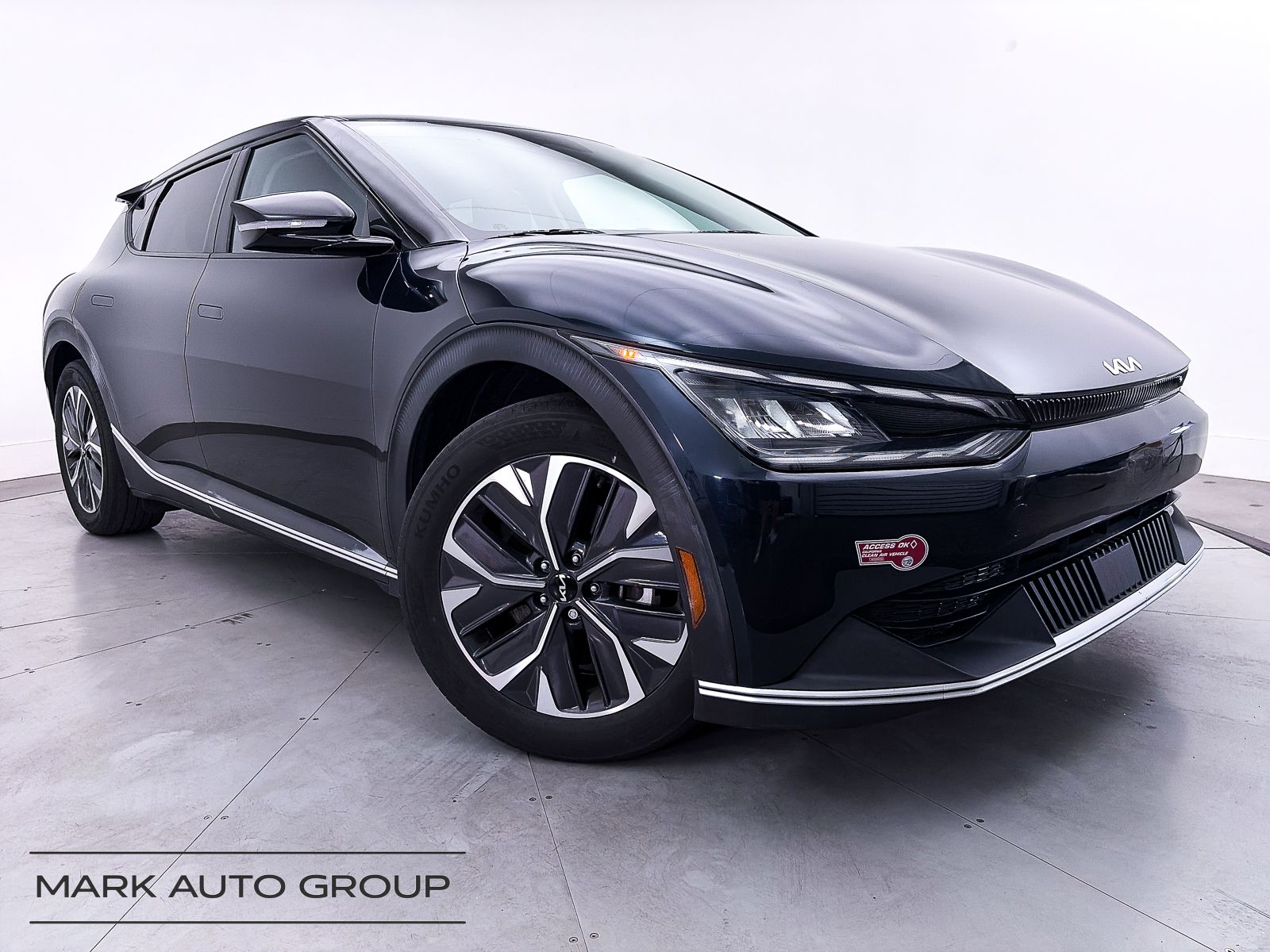 2024 Kia EV6 Light