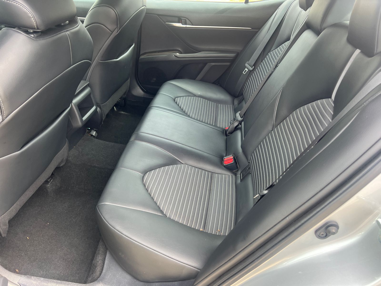 2022 Toyota Camry SE photo 20