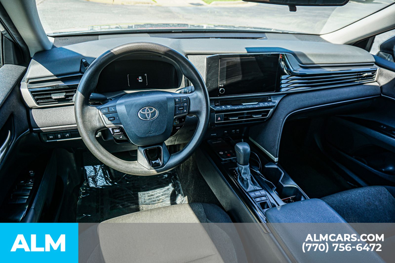 Used 2025 Silver Toyota LE image 28