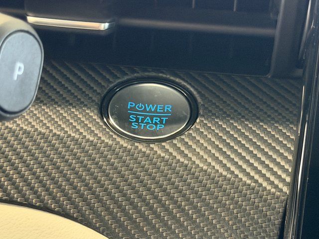 New 2026 Star White Metallic Tri-coat Ford Premium image 30