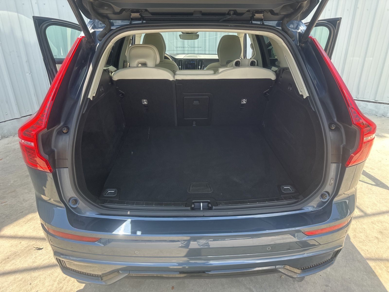 Used Car 2024 Volvo Xc60  B5 Core For Sale Under $30,000 In Austin, Texas