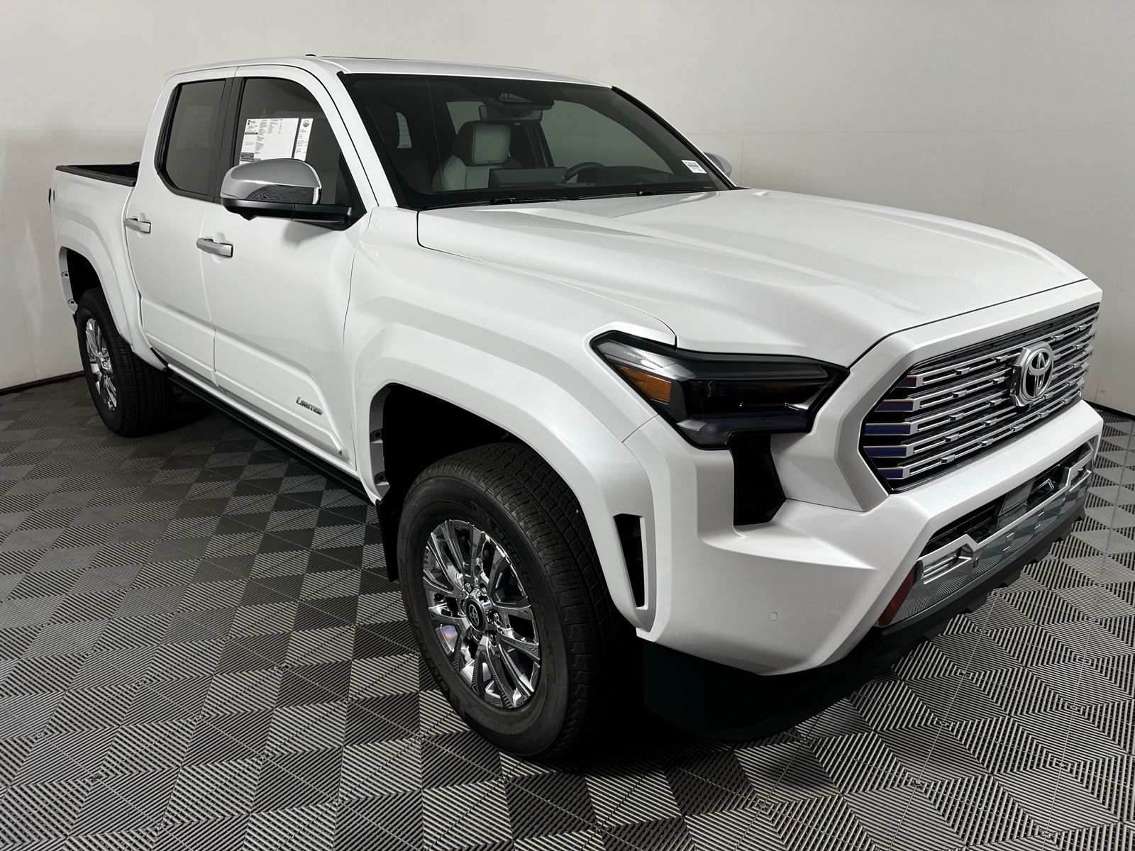 2024 Toyota Tacoma Limited 3