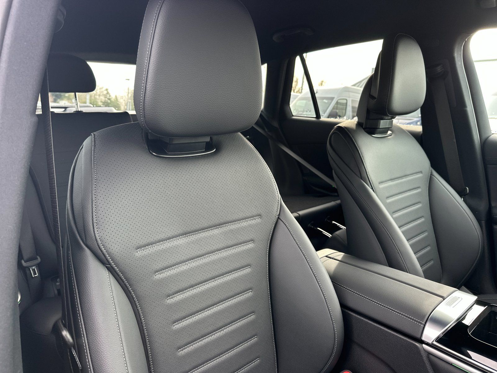 new 2026 Mercedes-Benz GLC car