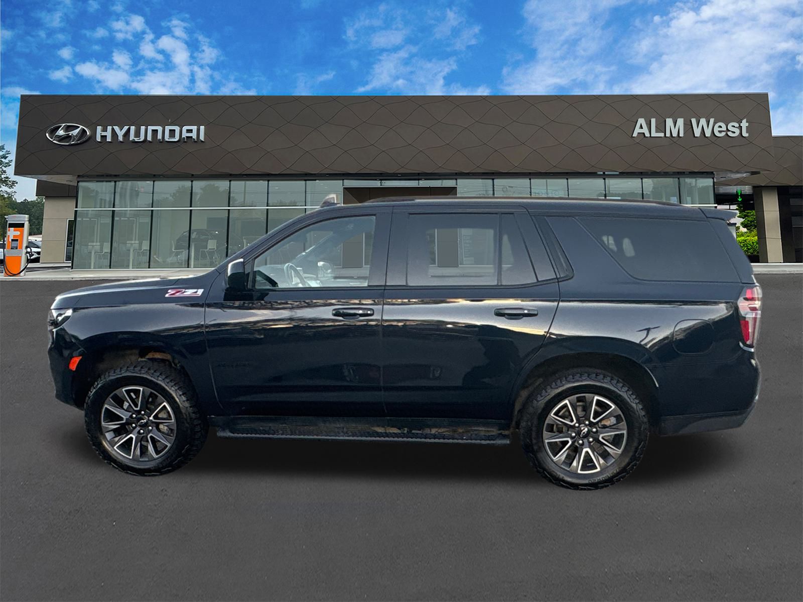 2023 Chevrolet Tahoe Z71 photo 4