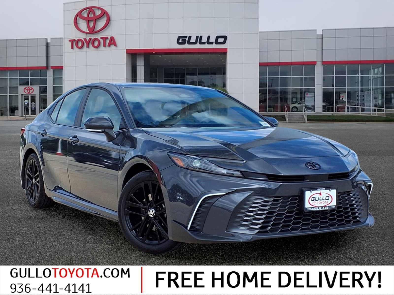 Underground 2025 Toyota Camry SE FWD Sedan Front-Wheel Drive Continuously Variable Transmission