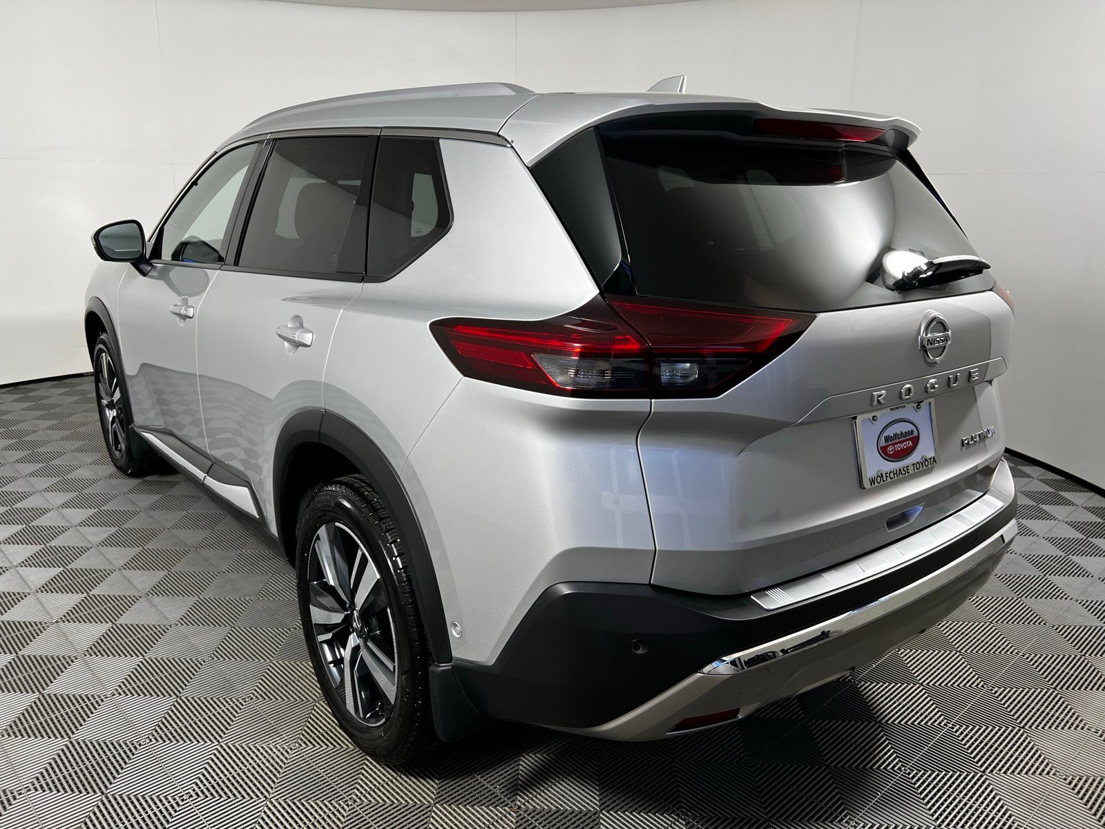 Thumbnail: 2021 Nissan Rogue - 7