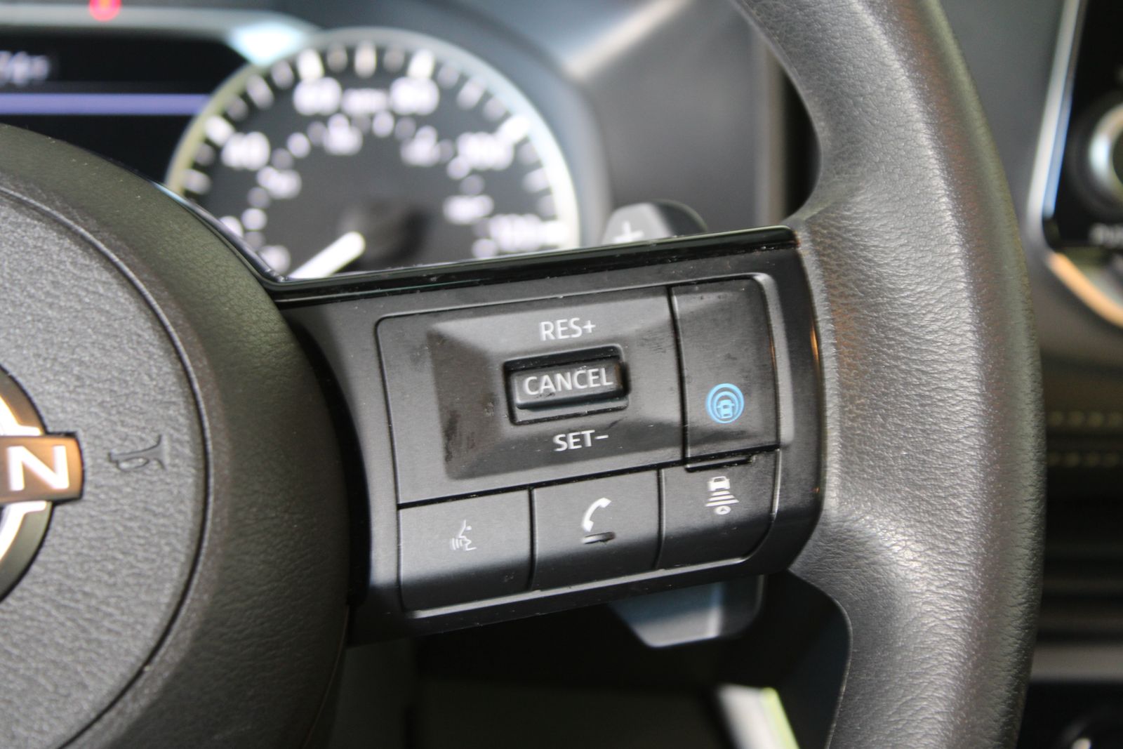 Used 2023 Blue Nissan SV image 31