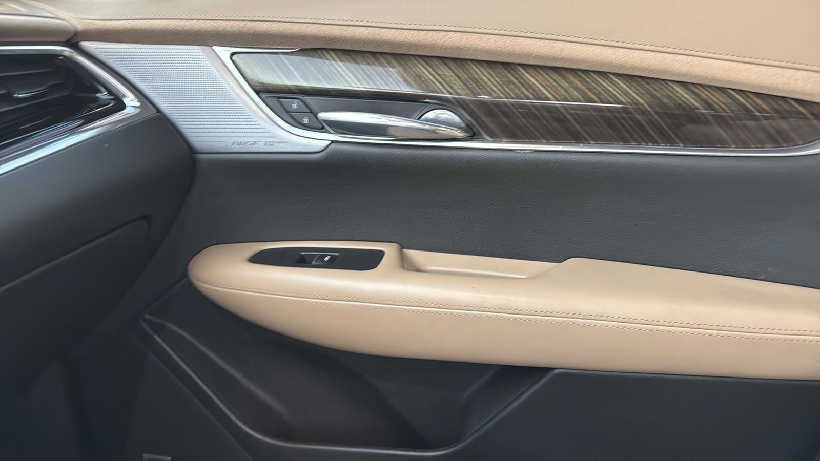 Used Car 2022 Cadillac Xt6  Premium Luxury For Sale Under $35,000 In Austin, Texas