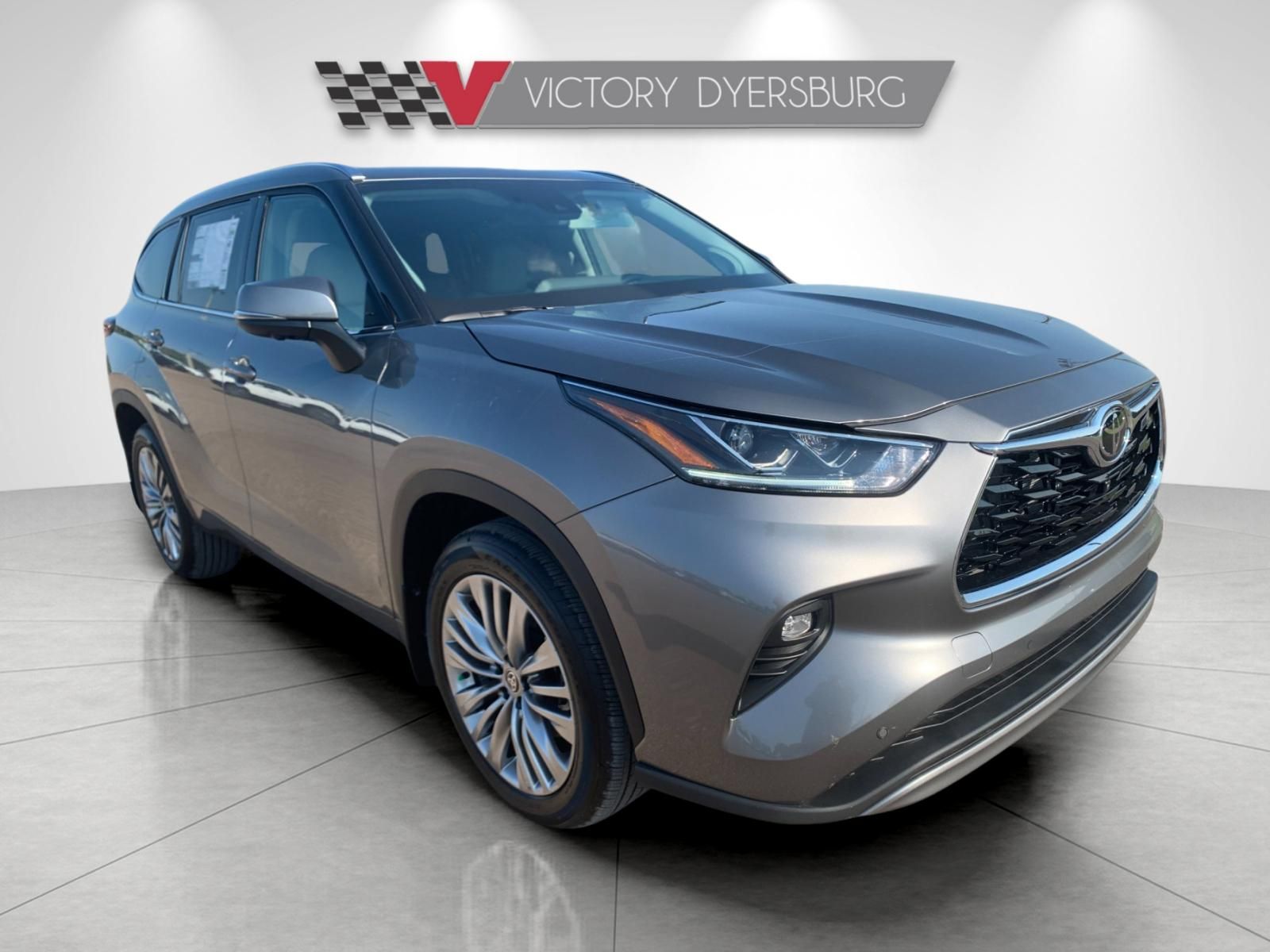 Gray 2026 Toyota Highlander SUV / Crossover All-Wheel Drive 8-Speed Automatic