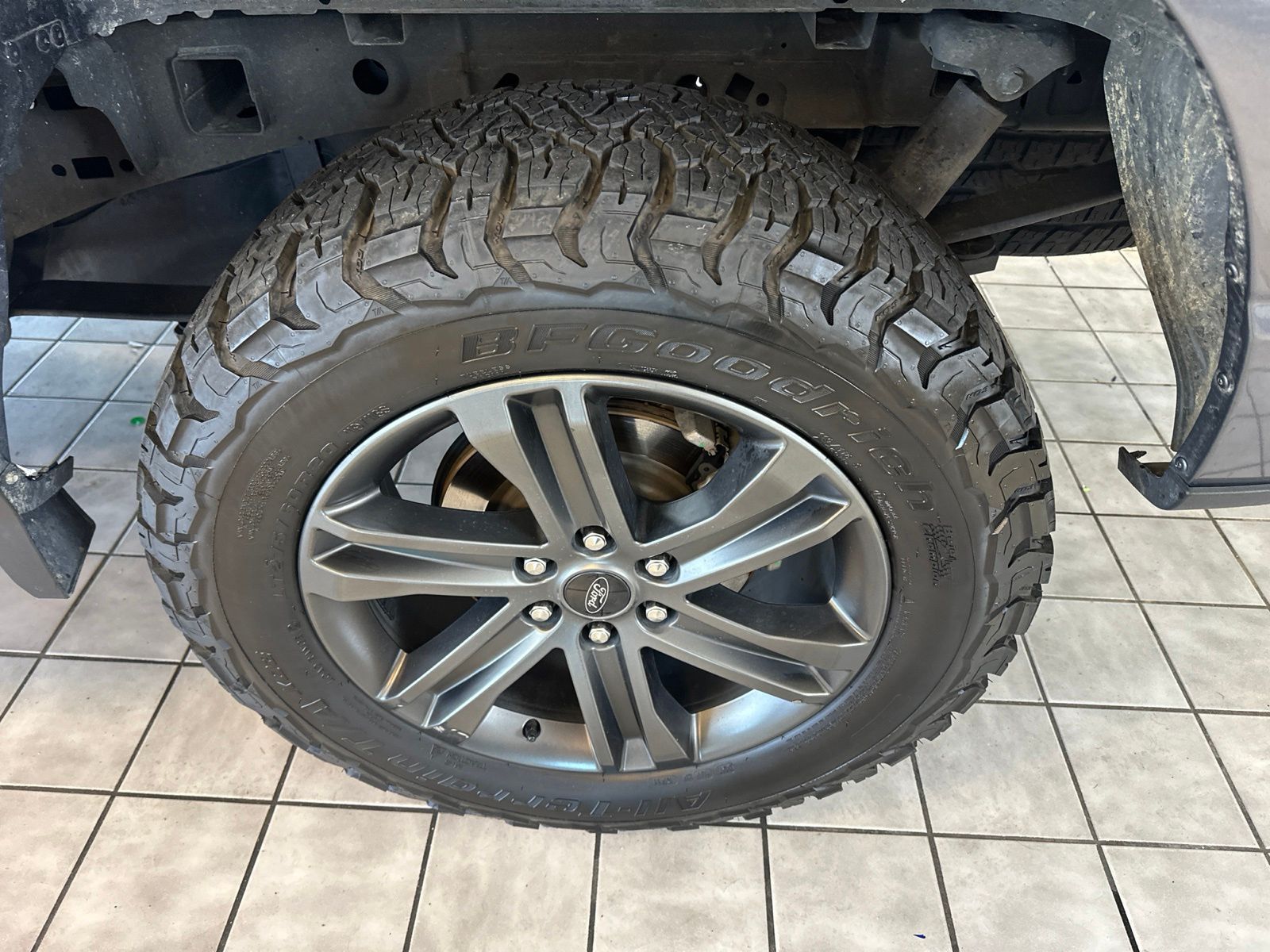 Used 2021 Carbonized Gray Metallic Ford XLT image 10