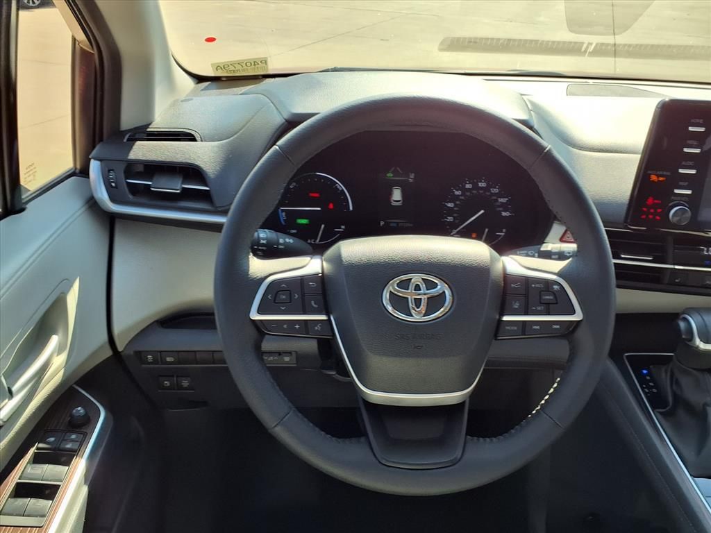 2023 Toyota Sienna XLE Red at Gullo Toyota