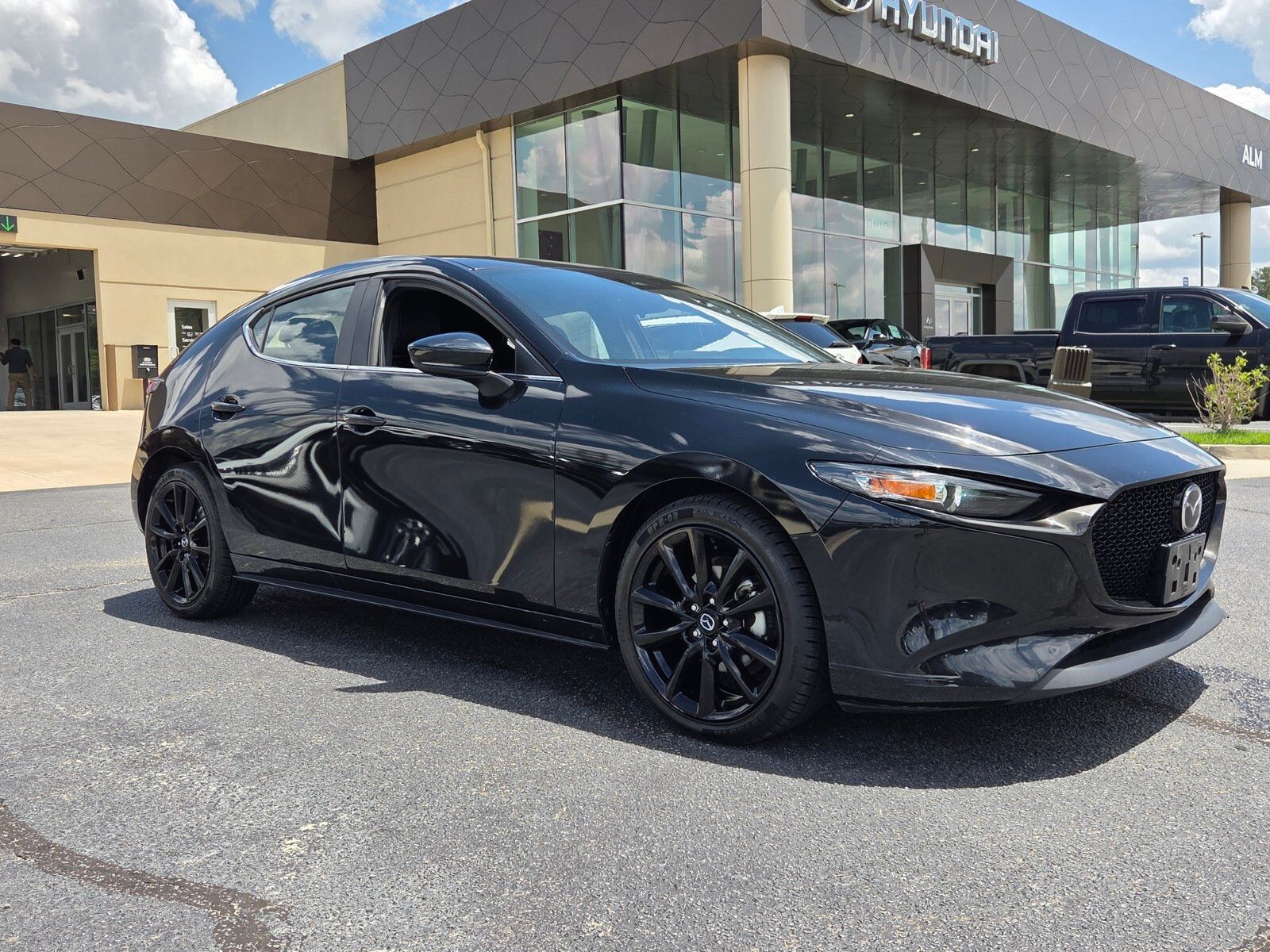 Jet Black Mica 2024 Mazda MAZDA3 Hatchback Front-Wheel Drive 6-Speed Automatic