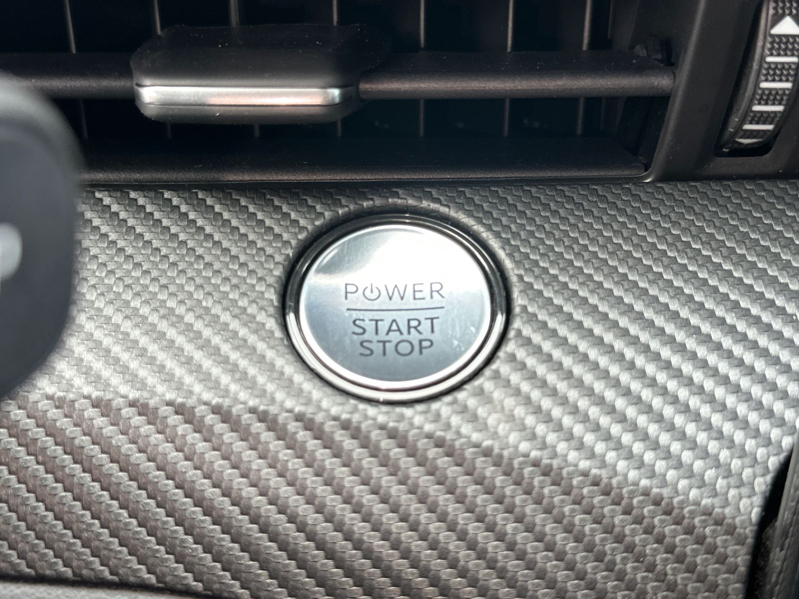 New 2026 Glacier Gray Metallic Tri-coat Ford Select image 34
