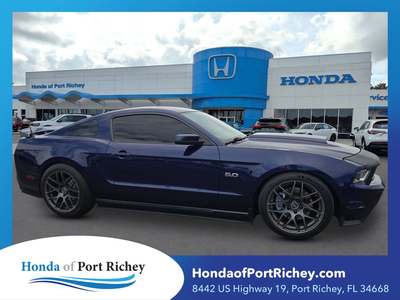 Kona Blue Metallic 2011 Ford Mustang GT Premium Coupe RWD Coupe Rear-Wheel Drive 6-Speed Manual