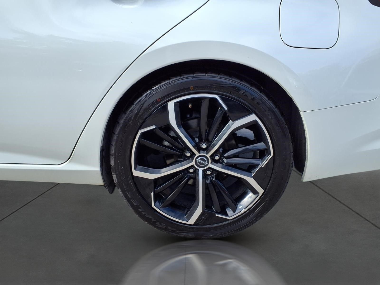 2024 Nissan Altima 2.5 SR - 9