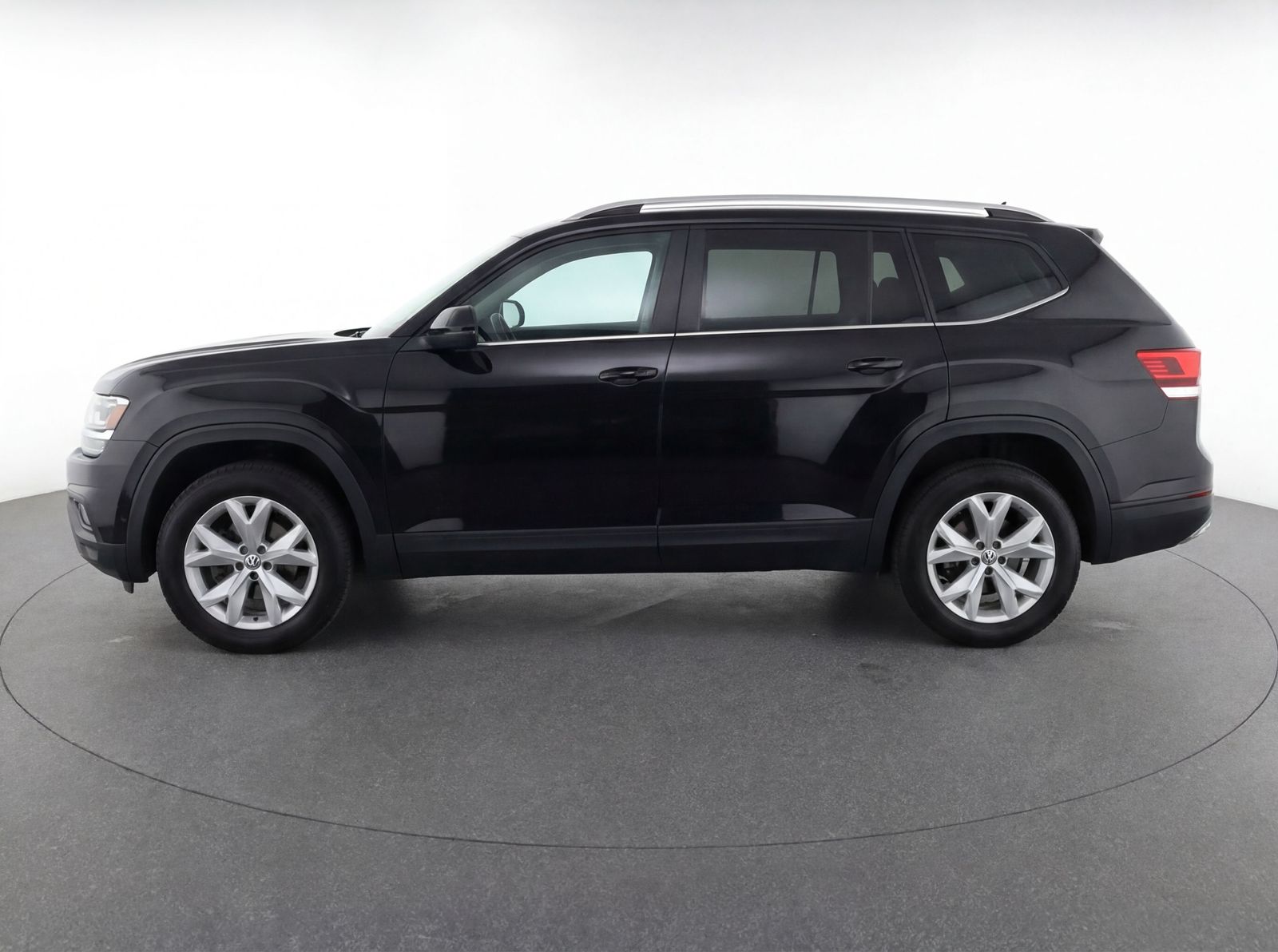 used 2018 Volkswagen Atlas car, priced at $12,950