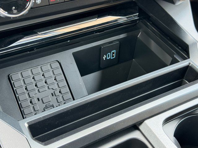 New 2026 Agate Black Metallic Ford Lariat image 26