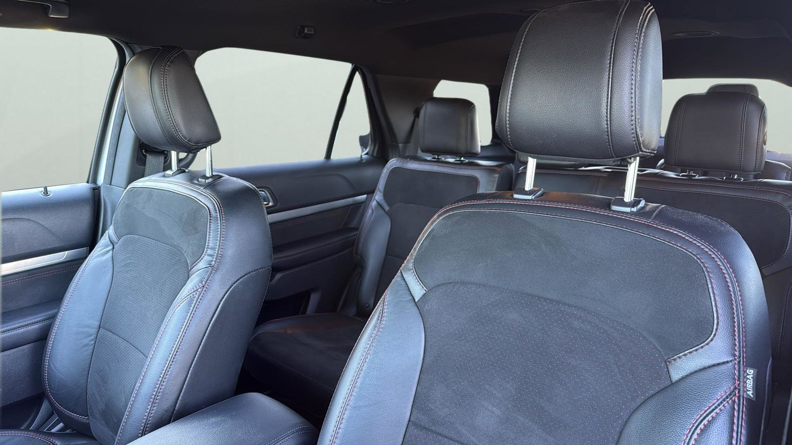 Used Car 2018 Ford Explorer  Xlt For Sale Under $20,000 In Austin, Texas