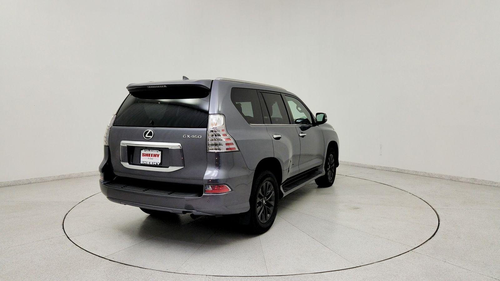 Used 2020 Gray Lexus 460 image 6