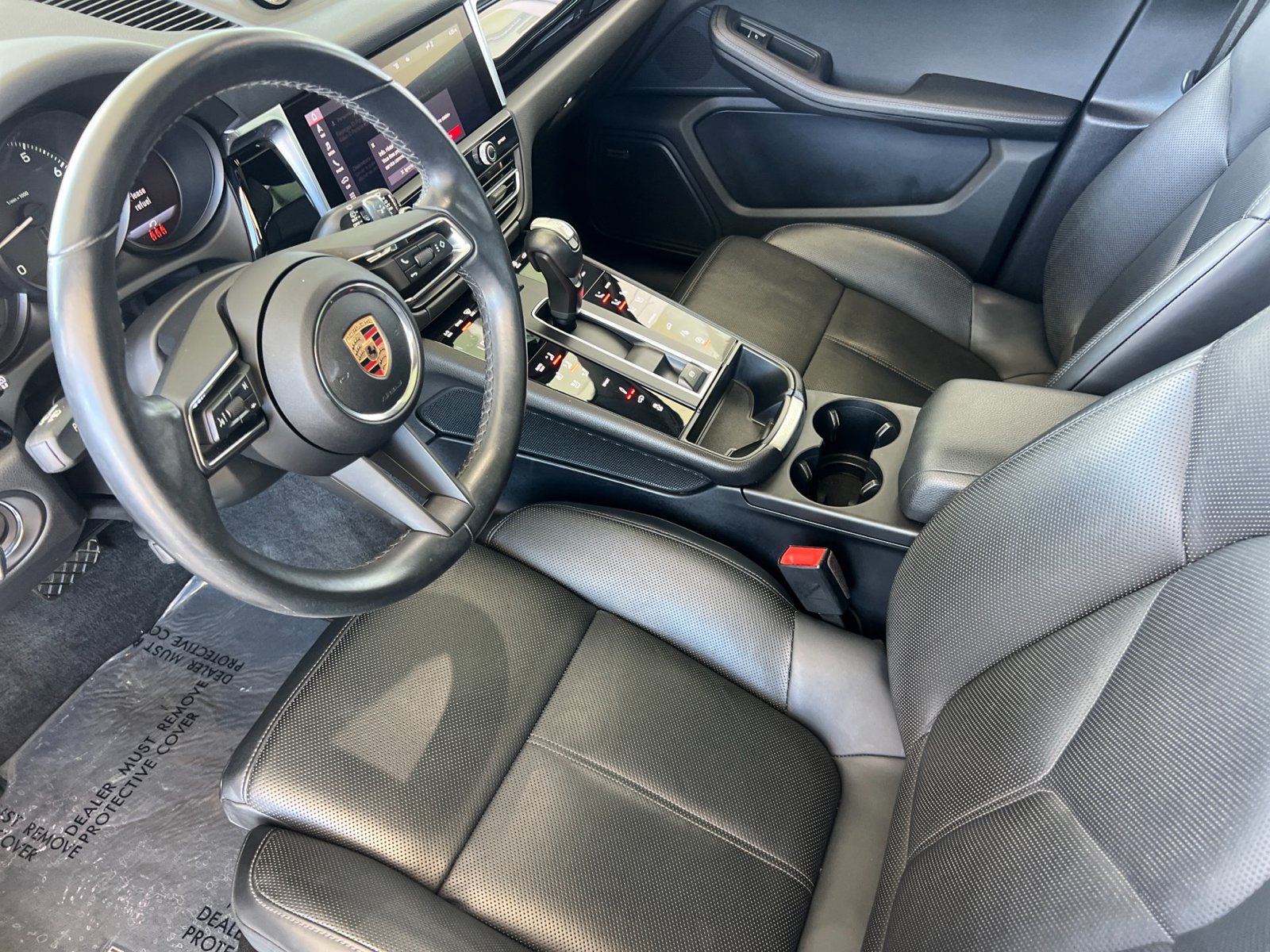 2024 Porsche Macan Base — foto completa 4 de 28