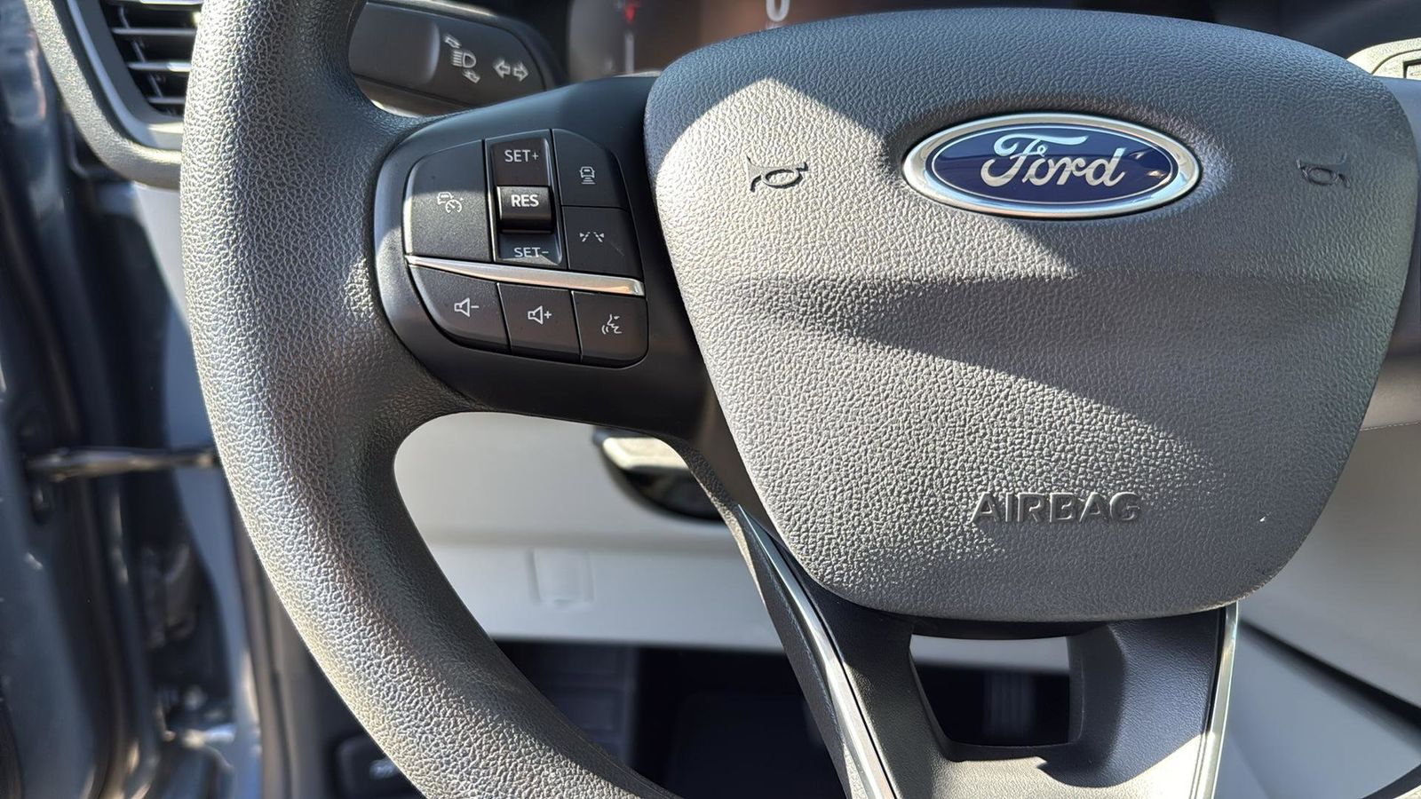 Used Car 2025 Ford Escape  Active For Sale Under $30,000 In Austin, Texas