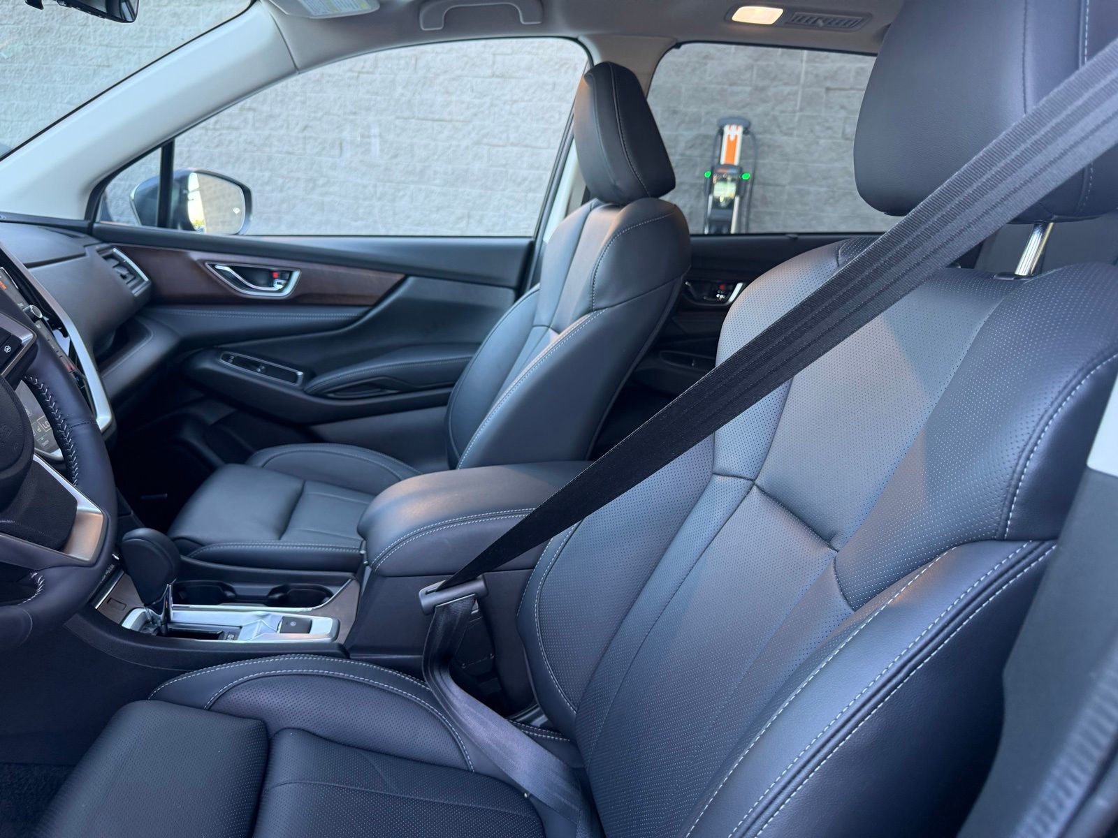 Used 2025 Black Subaru Touring image 28