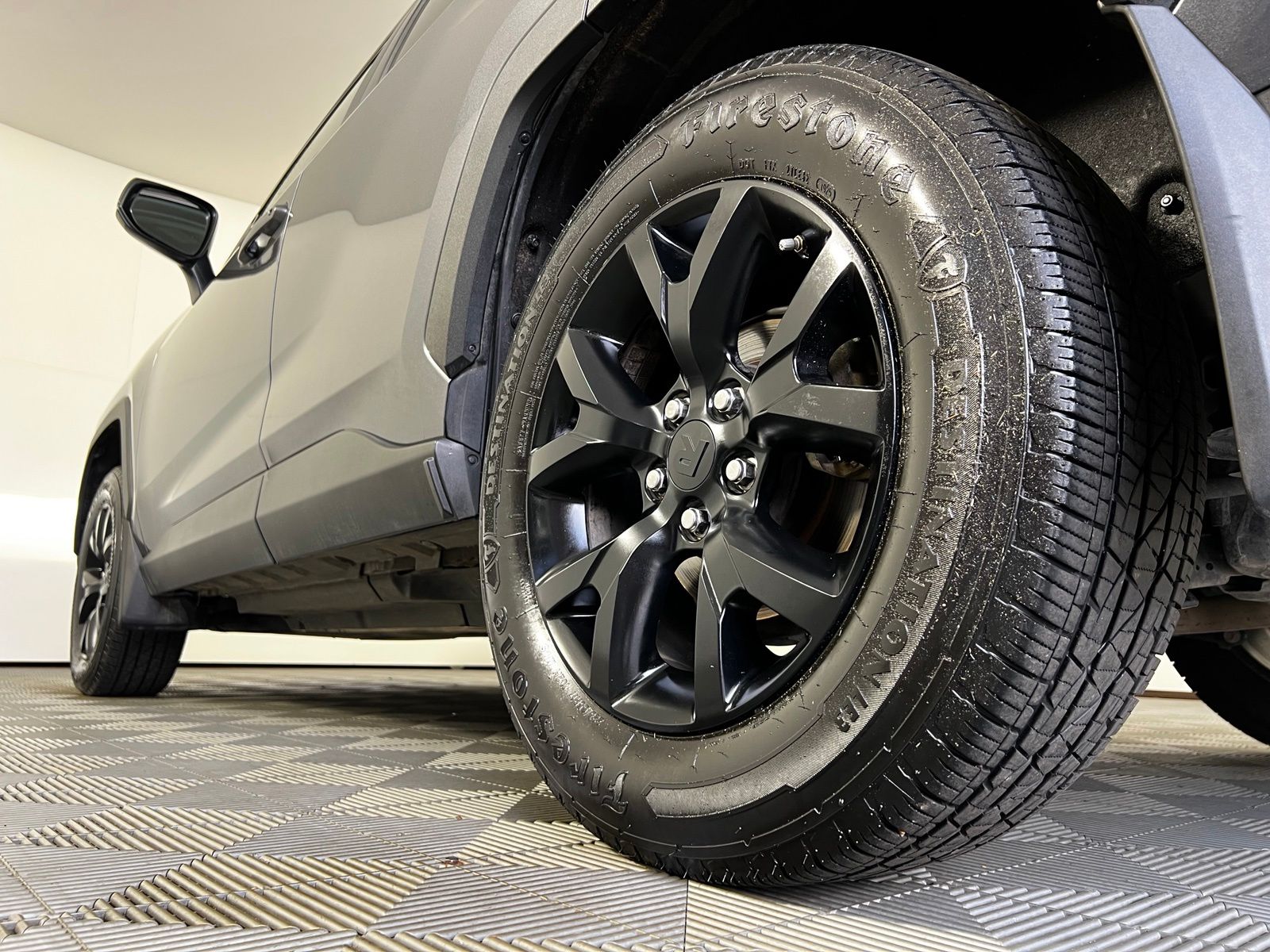 Thumbnail: 2023 Toyota RAV4 - 23