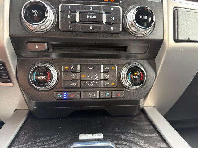 Used 2018 Ford F-350SD Truck