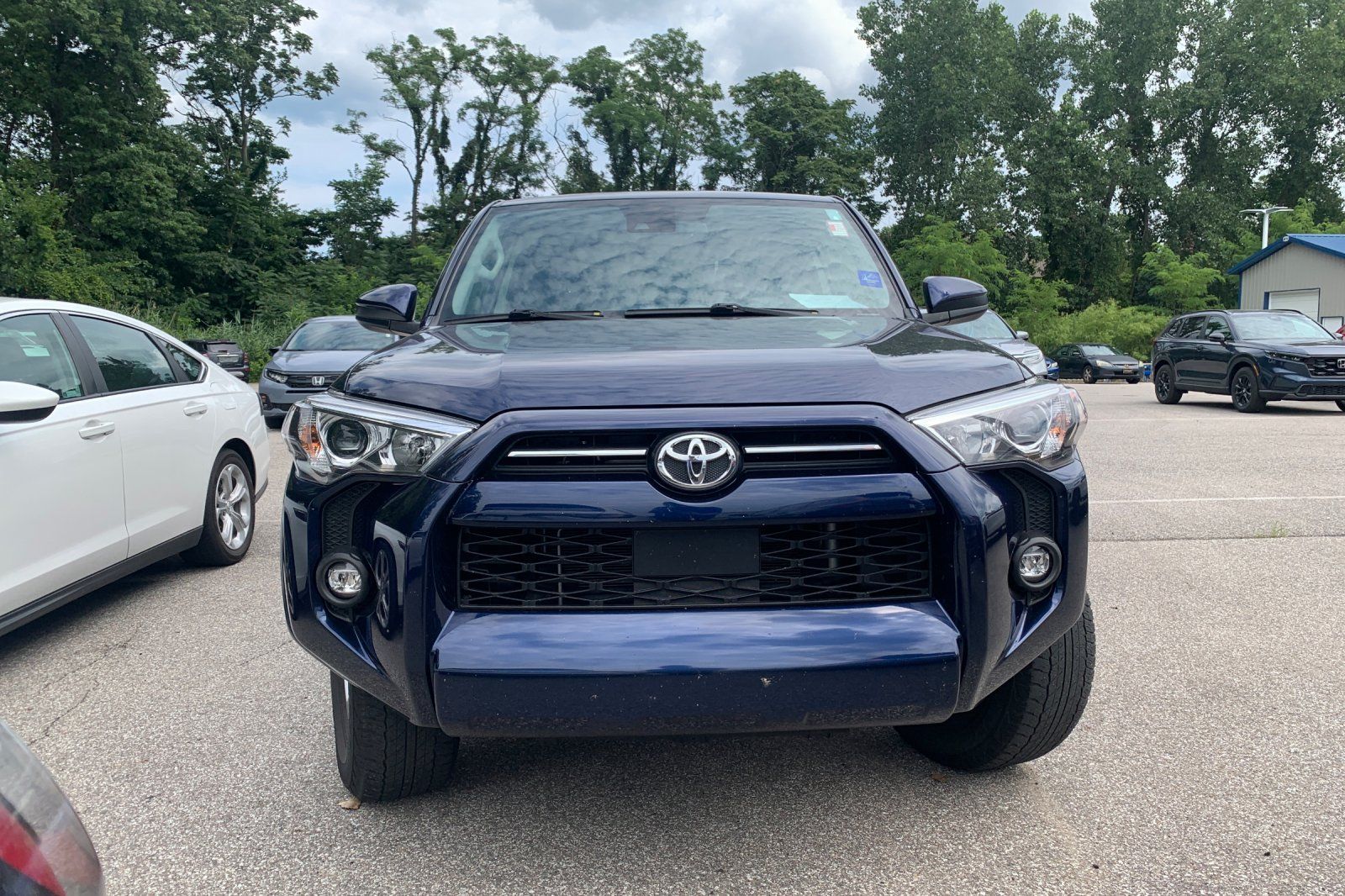 Used 2023 Blue Toyota SR5 image 6