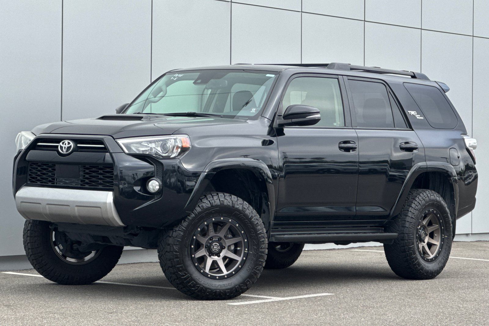 Midnight Black Metallic 2020 Toyota 4Runner TRD Off-Road Premium 4WD SUV / Crossover Four-Wheel Drive 5-Speed Automatic Overdrive