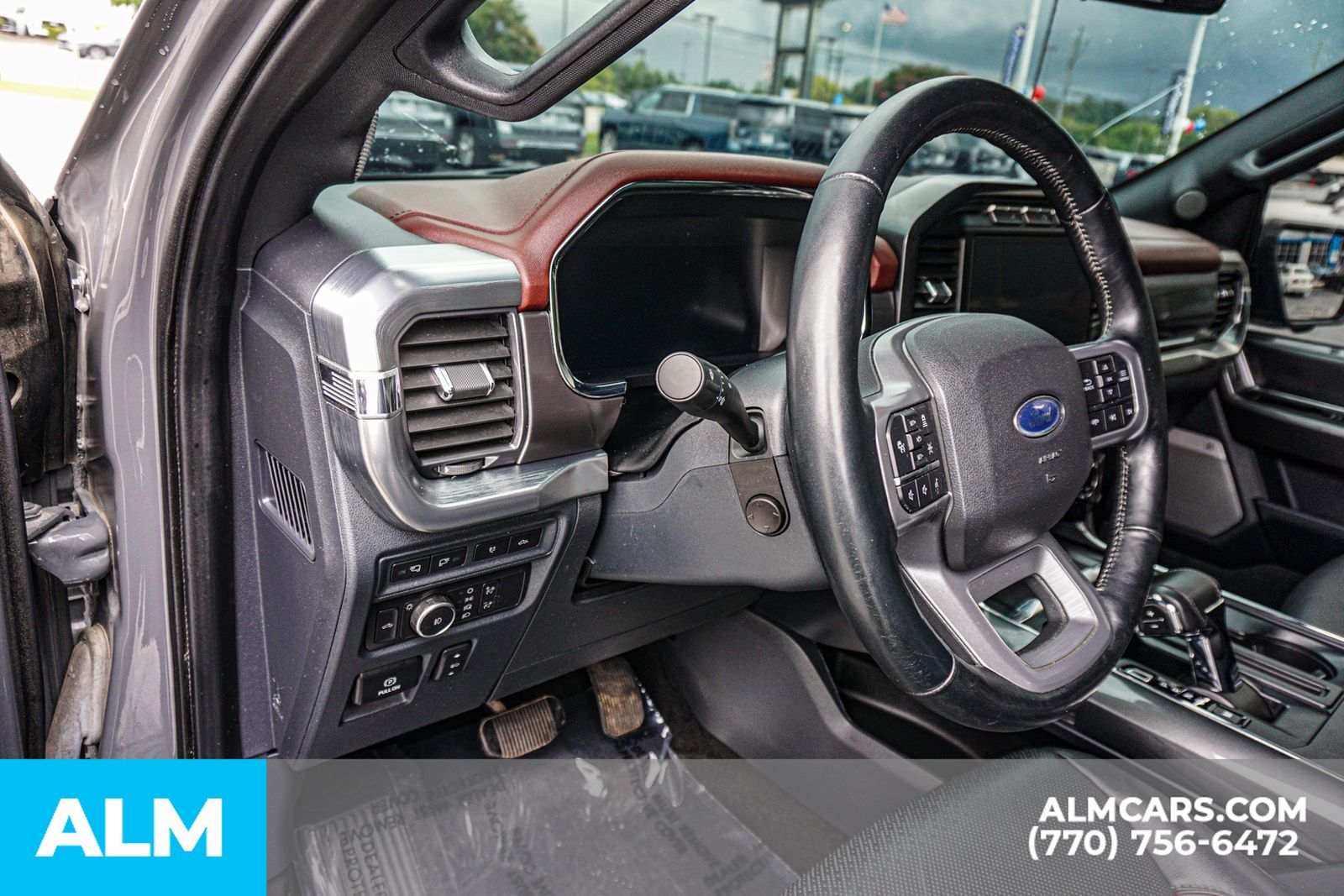 Used 2021  Ford Lariat image 36