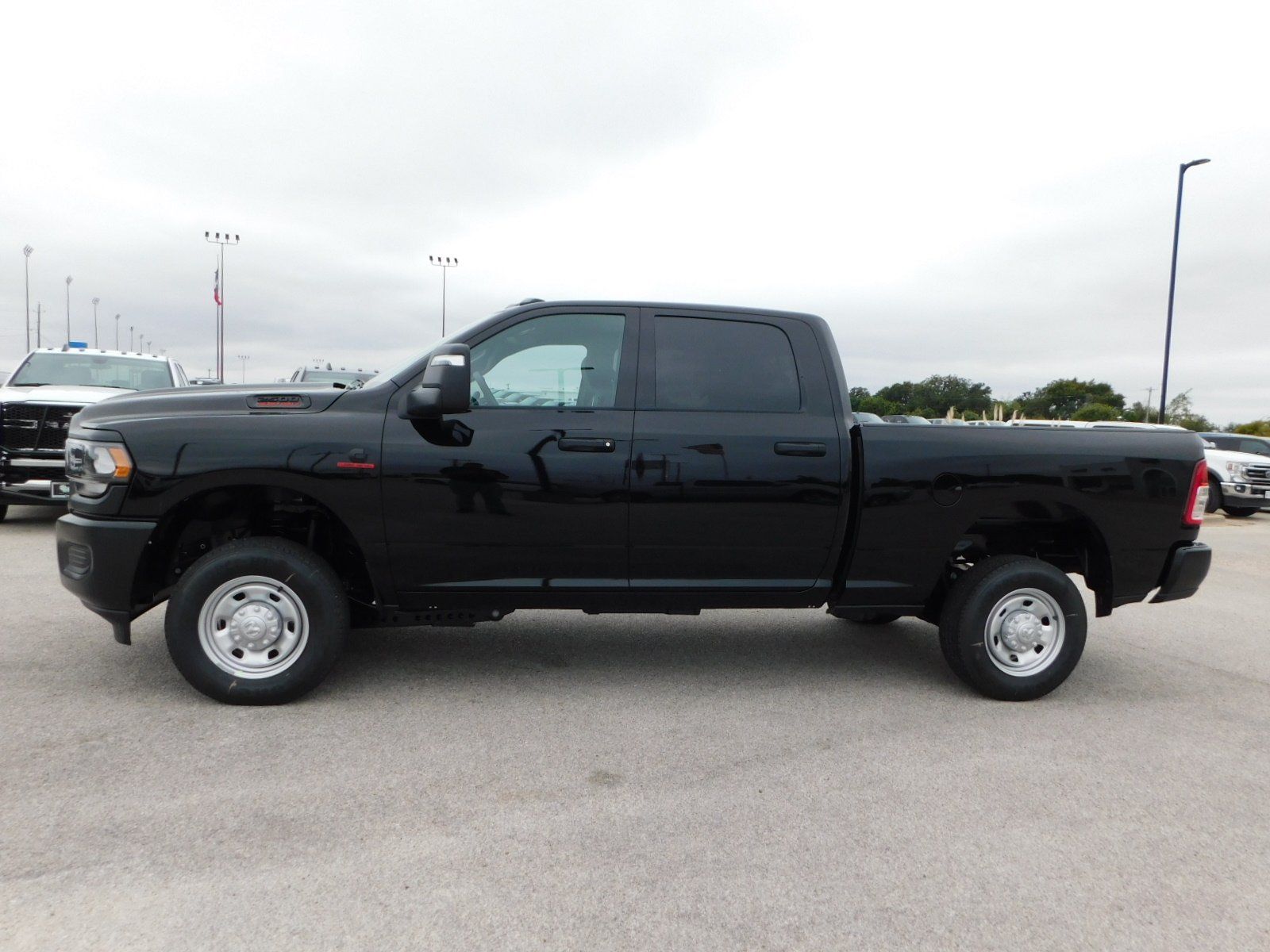 2024 Ram 2500 Tradesman 22