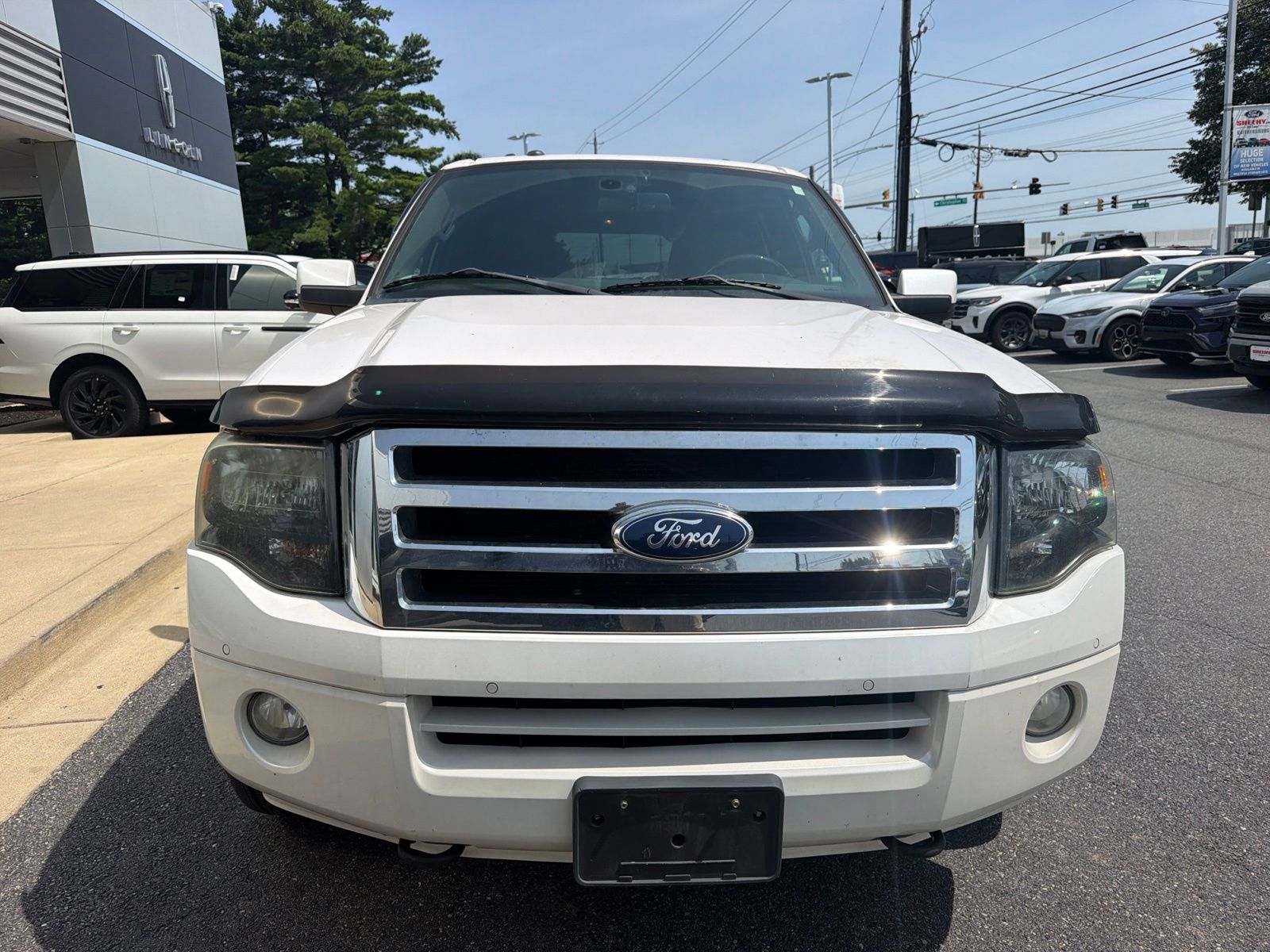Used 2013 White Ford Limited image 8