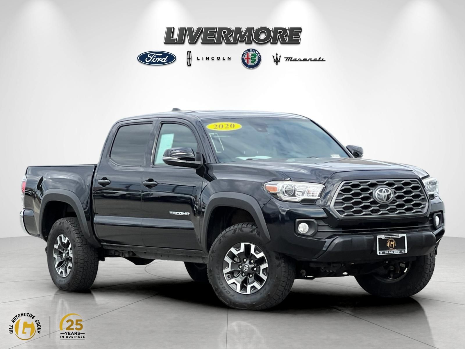 Midnight Black Metallic 2020 Toyota Tacoma Pickup Truck Four-Wheel Drive 6-Speed Automatic
