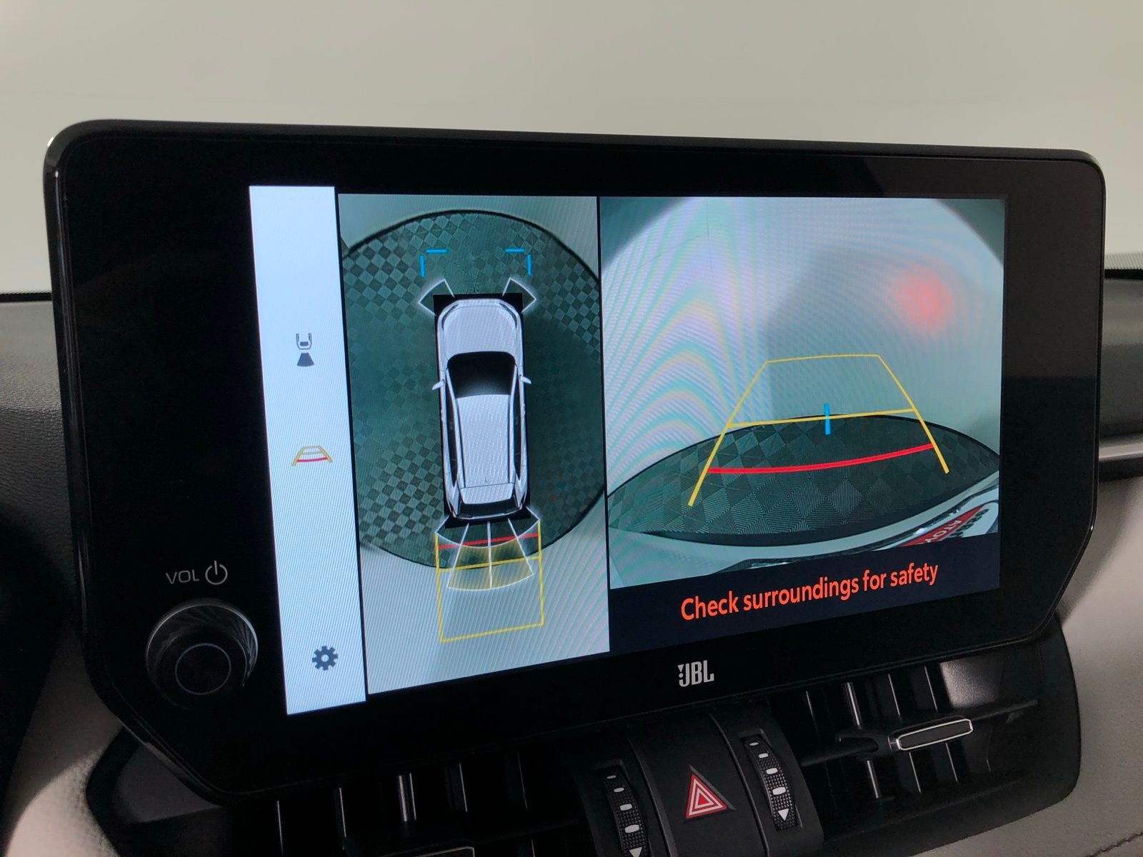 Thumbnail: 2025 Toyota RAV4 - 16