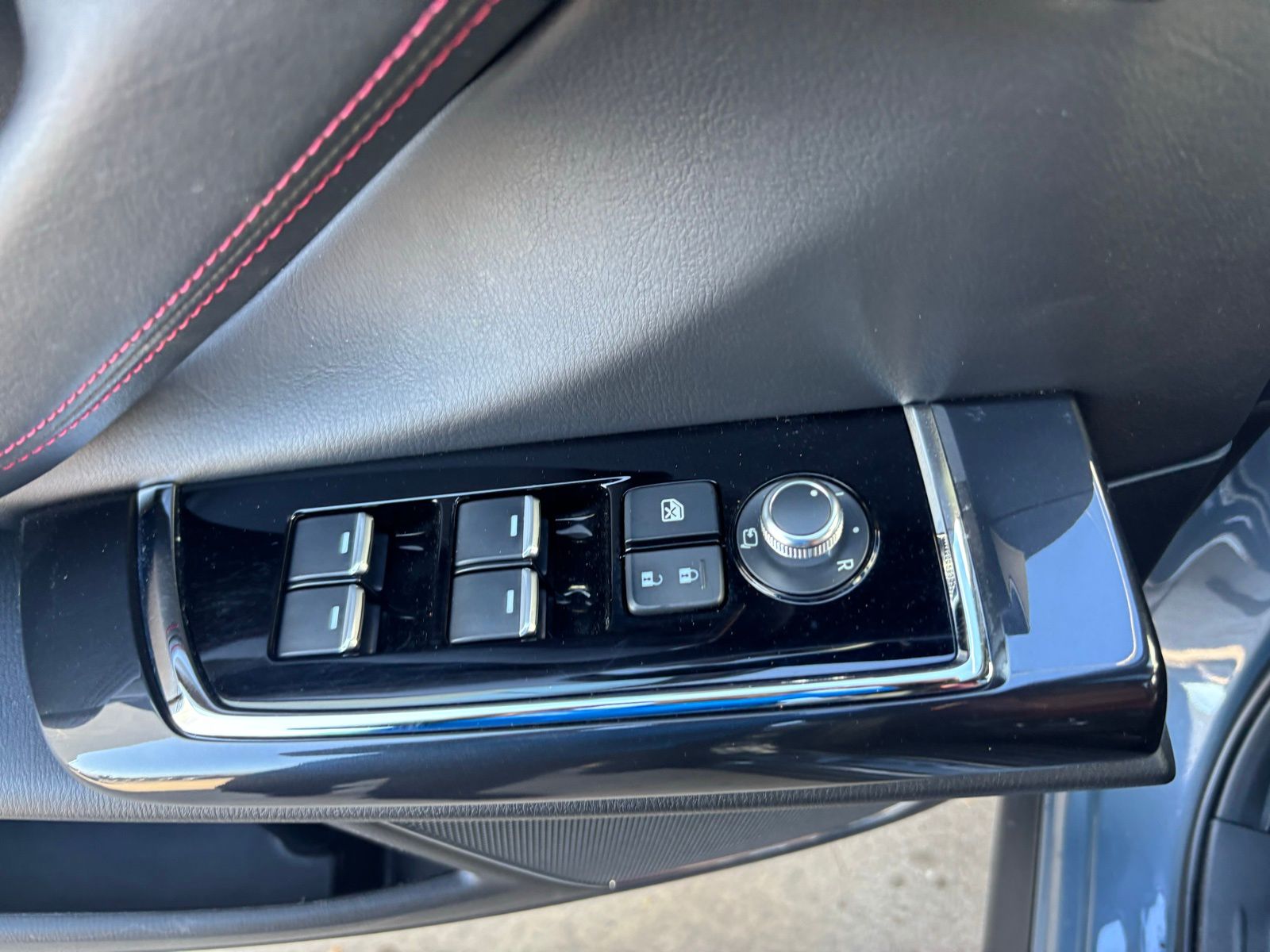 Used Car 2023 Mazda Cx-9  Carbon Edition For Sale Under $30,000 In Austin, Texas