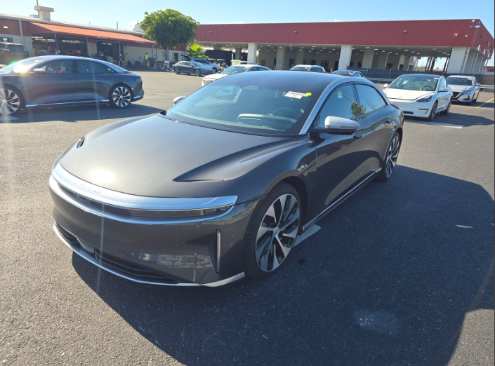 2023 Lucid Air Grand Touring's photo