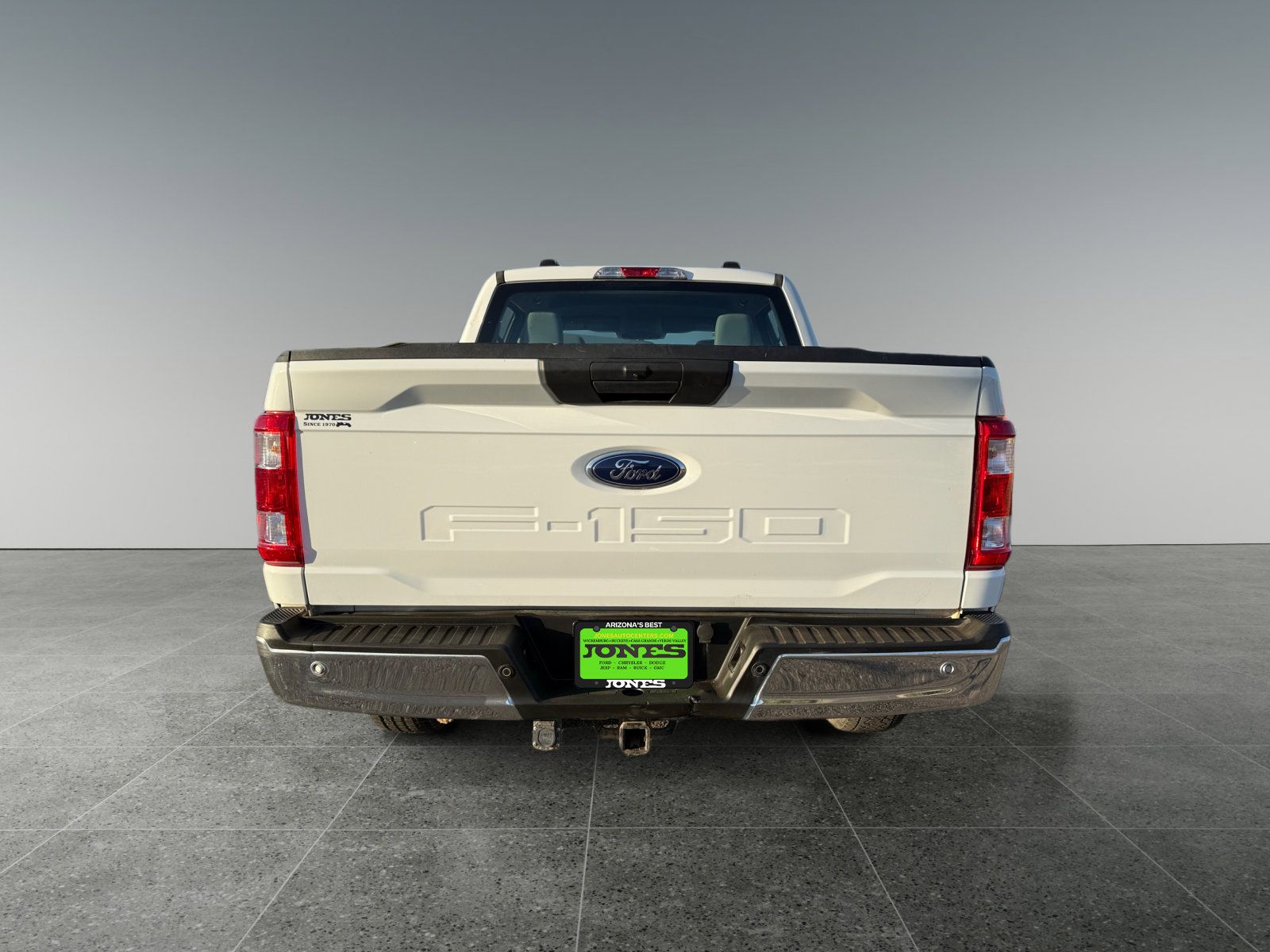 View vehicle photo 5