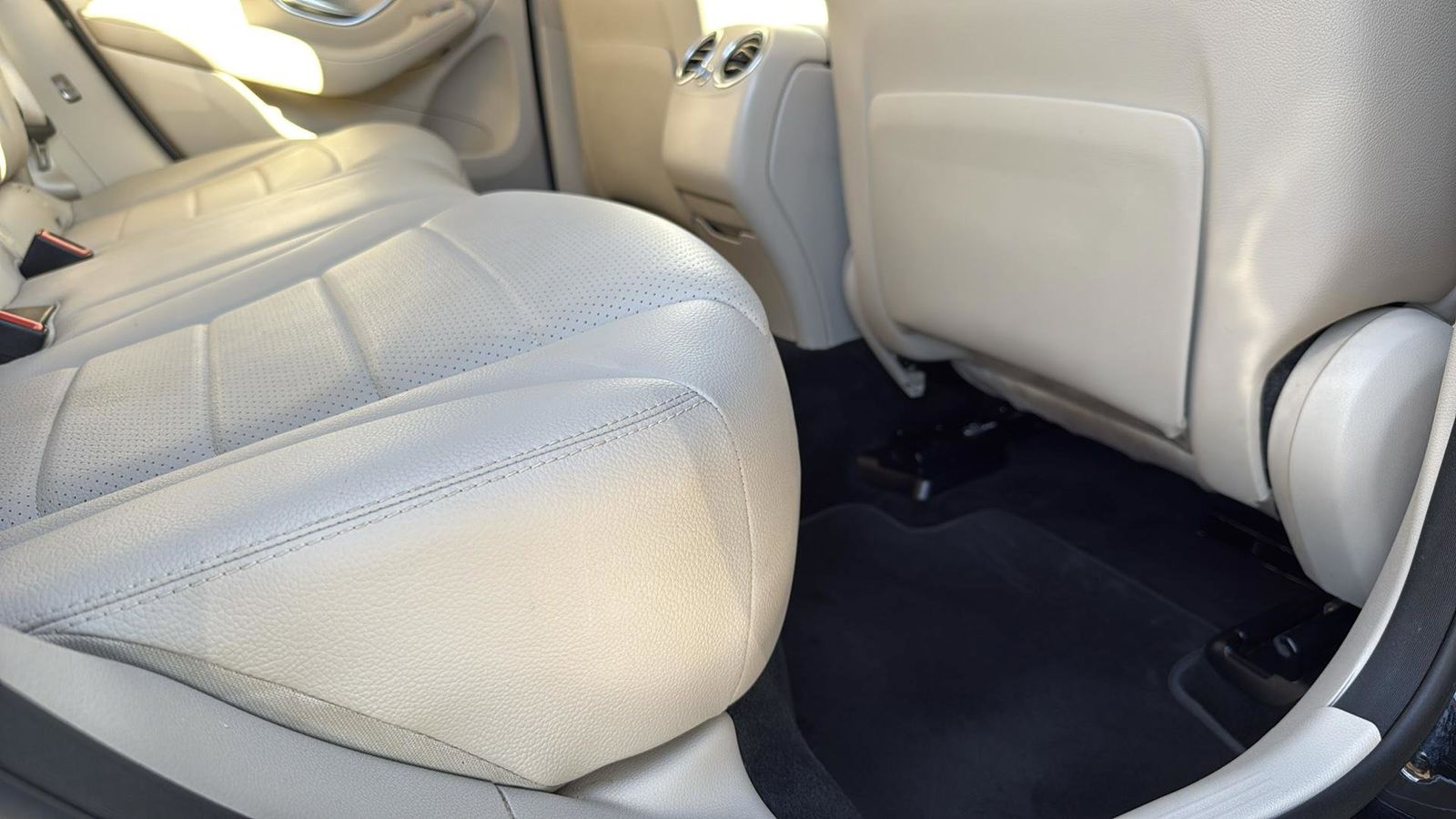 Used Car 2018 Mercedes-benz Glc  Glc 300 For Sale Under $20,000 In Austin, Texas