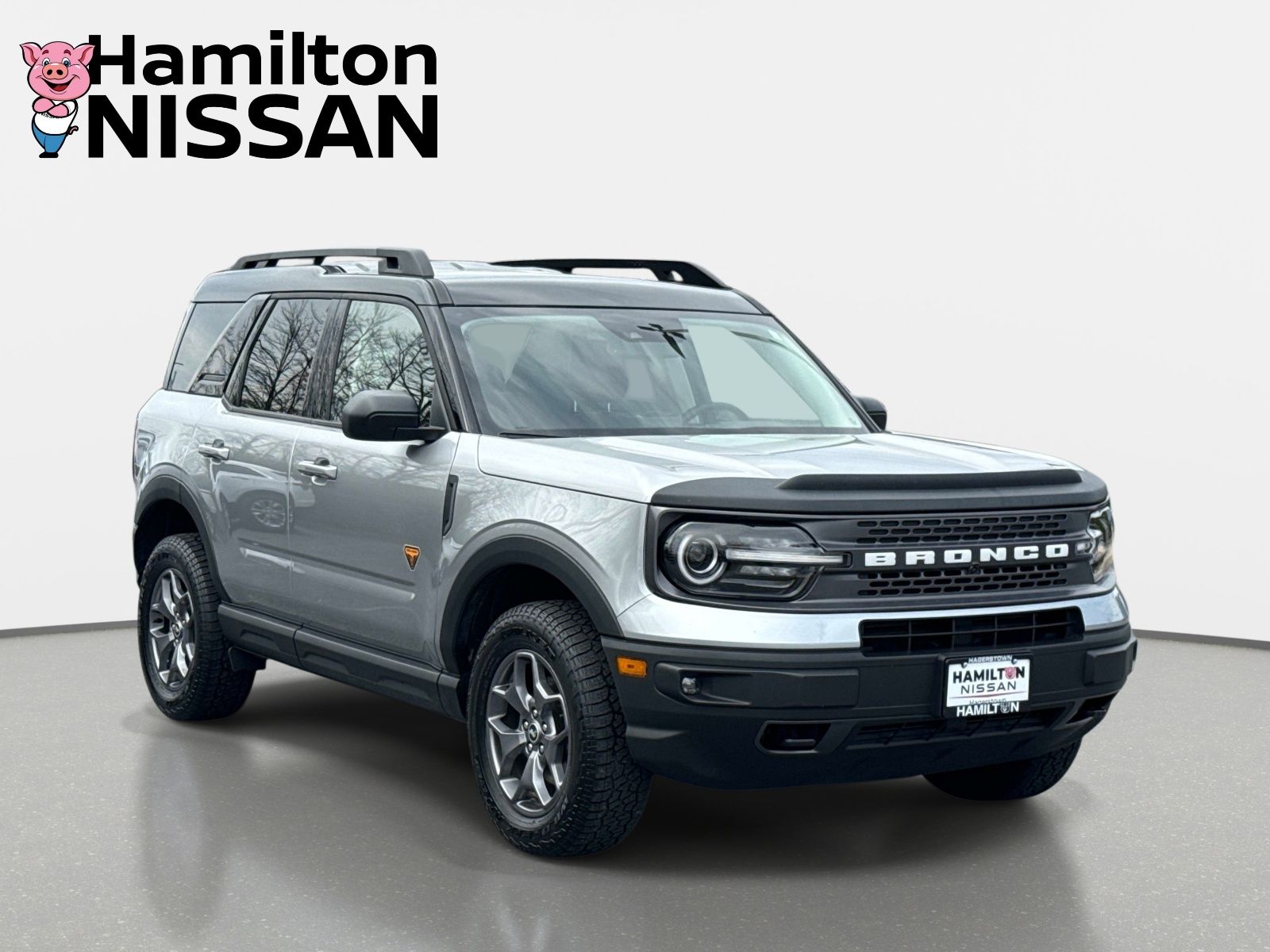 Iconic Silver Metallic 2023 Ford Bronco Sport Badlands AWD SUV / Crossover All-Wheel Drive 8-Speed Automatic