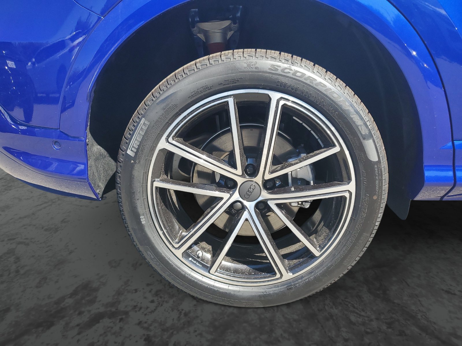 Vehicle photo